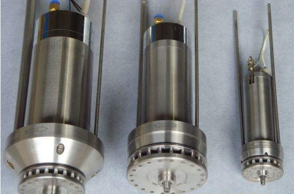 實(shí)驗(yàn)室噴霧造粒干燥機(jī)的結(jié)構(gòu) 實(shí)驗(yàn)室噴霧造粒干燥機(jī)的結(jié)構(gòu)