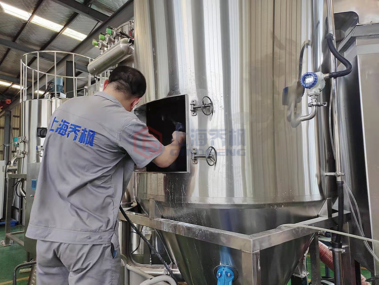 低溫噴霧干燥機(jī)的用途及清洗方法?